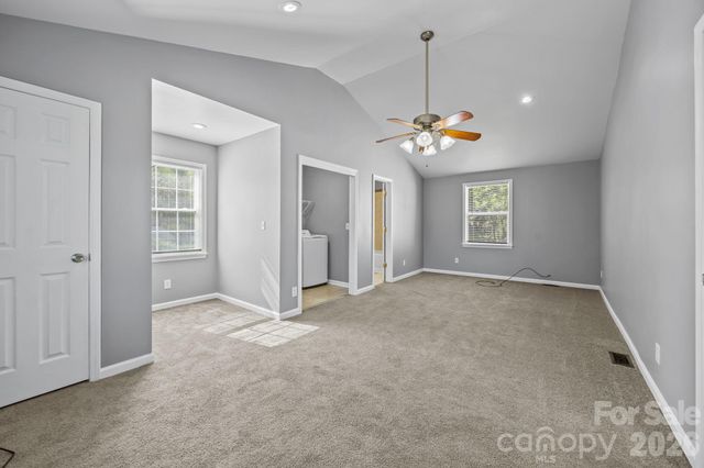 9300 Edgevale Drive, Charlotte, NC 28216