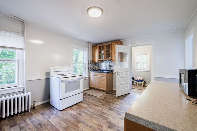 13 Burrall Avenue, Geneva City, NY 14456