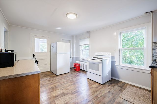 13 Burrall Avenue, Geneva City, NY 14456