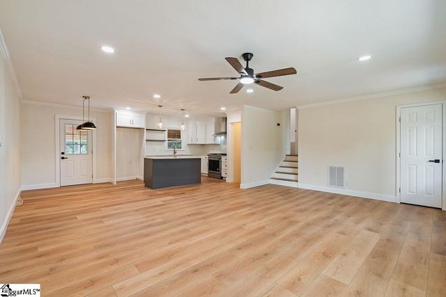 102 Kathryan Court, Greenville, SC 29605