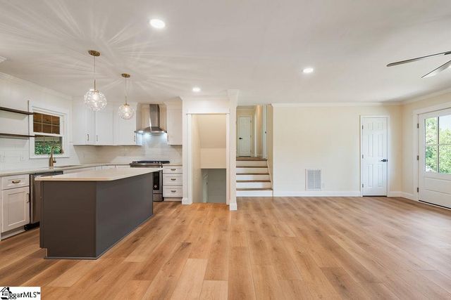 102 Kathryan Court, Greenville, SC 29605