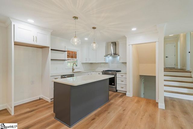 102 Kathryan Court, Greenville, SC 29605