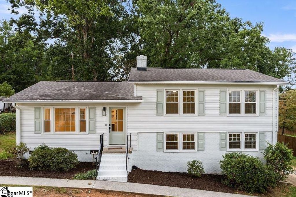 102 Kathryan Court, Greenville, SC 29605