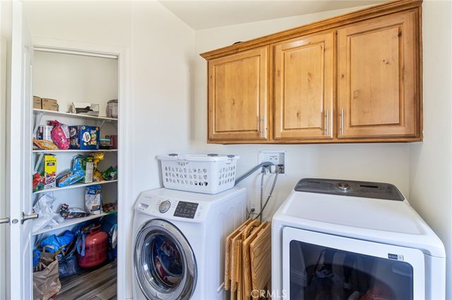 2876 Goss, Phelan, CA 92371