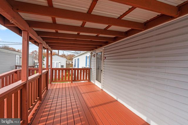 523 CANTER RD, Wilmington, DE 19810