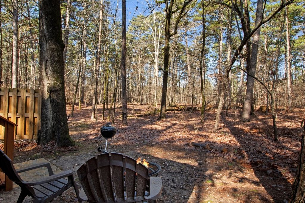 Image 32 of property listing at 35 Marlin Drive, Broken Bow, OK 74728