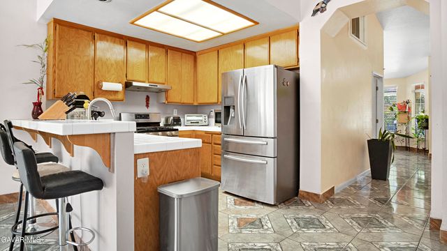 2608 Overland Avenue, Lancaster, CA 93536