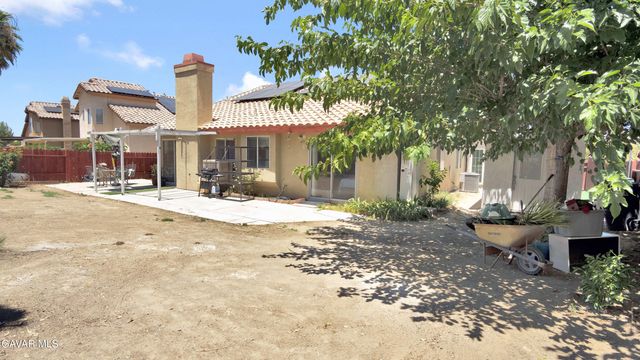 2608 Overland Avenue, Lancaster, CA 93536
