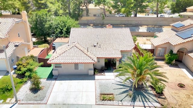 2608 Overland Avenue, Lancaster, CA 93536