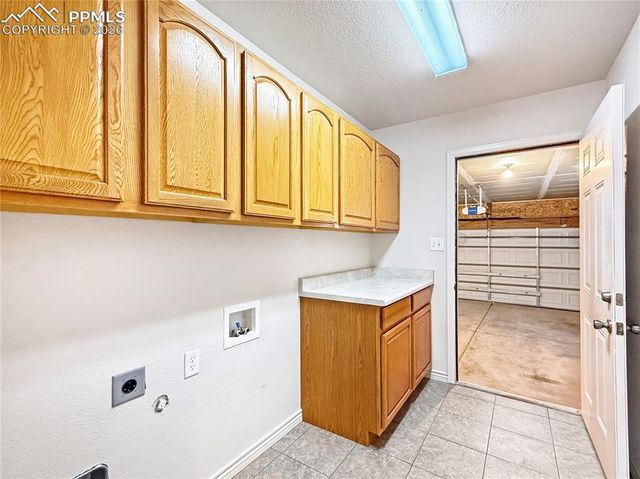 419 E Chadwick Drive, Pueblo West, CO 81007