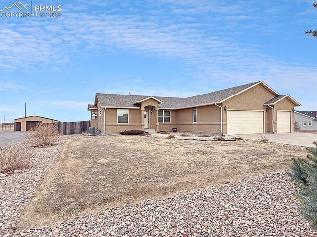 419 E Chadwick Drive, Pueblo West, CO 81007