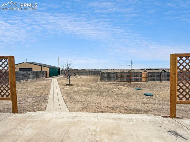 419 E Chadwick Drive, Pueblo West, CO 81007