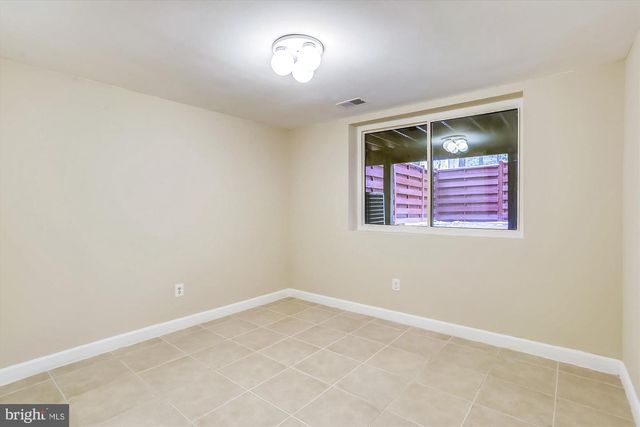 21131 CROCUS TER, Ashburn, VA 20147