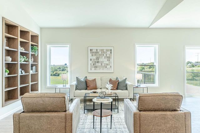 106 Garrett Drive, Barneveld, WI 53507