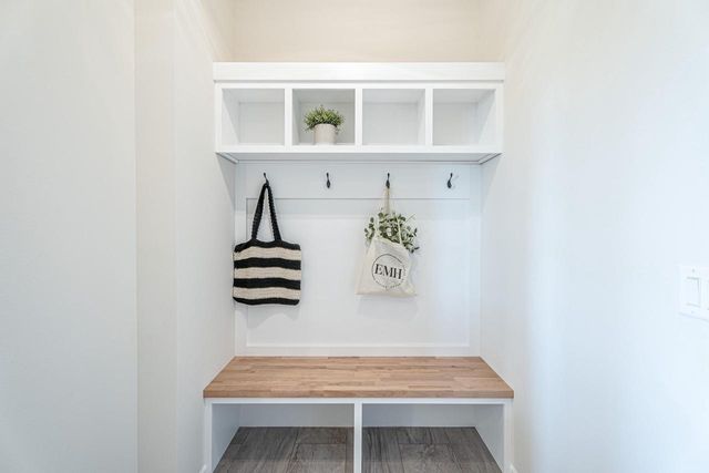 106 Garrett Drive, Barneveld, WI 53507