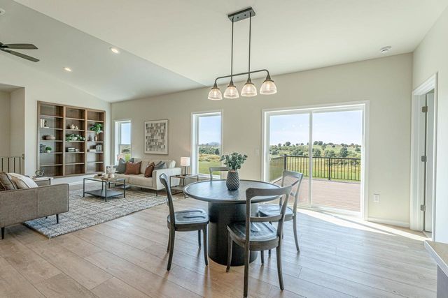 106 Garrett Drive, Barneveld, WI 53507