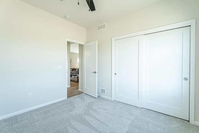 106 Garrett Drive, Barneveld, WI 53507