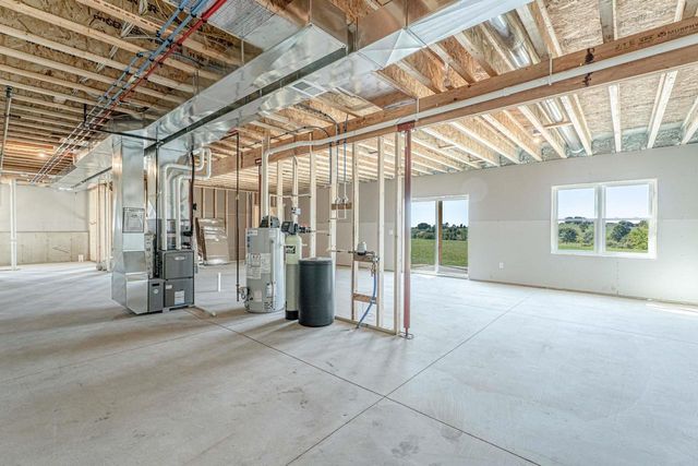 106 Garrett Drive, Barneveld, WI 53507