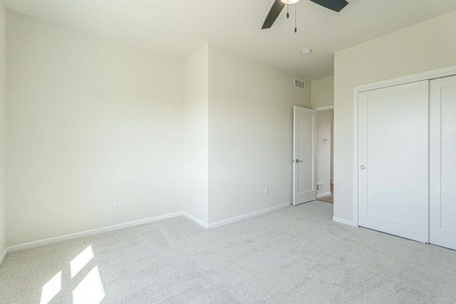 106 Garrett Drive, Barneveld, WI 53507