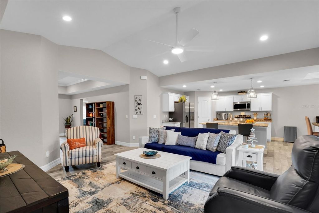 Image 13 of property listing at 8249 DITTMAR ST, Port Charlotte, FL 33981