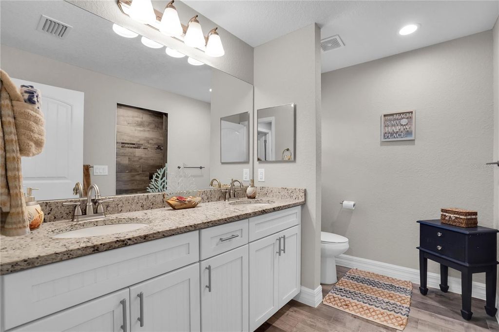 Image 20 of property listing at 8249 DITTMAR ST, Port Charlotte, FL 33981