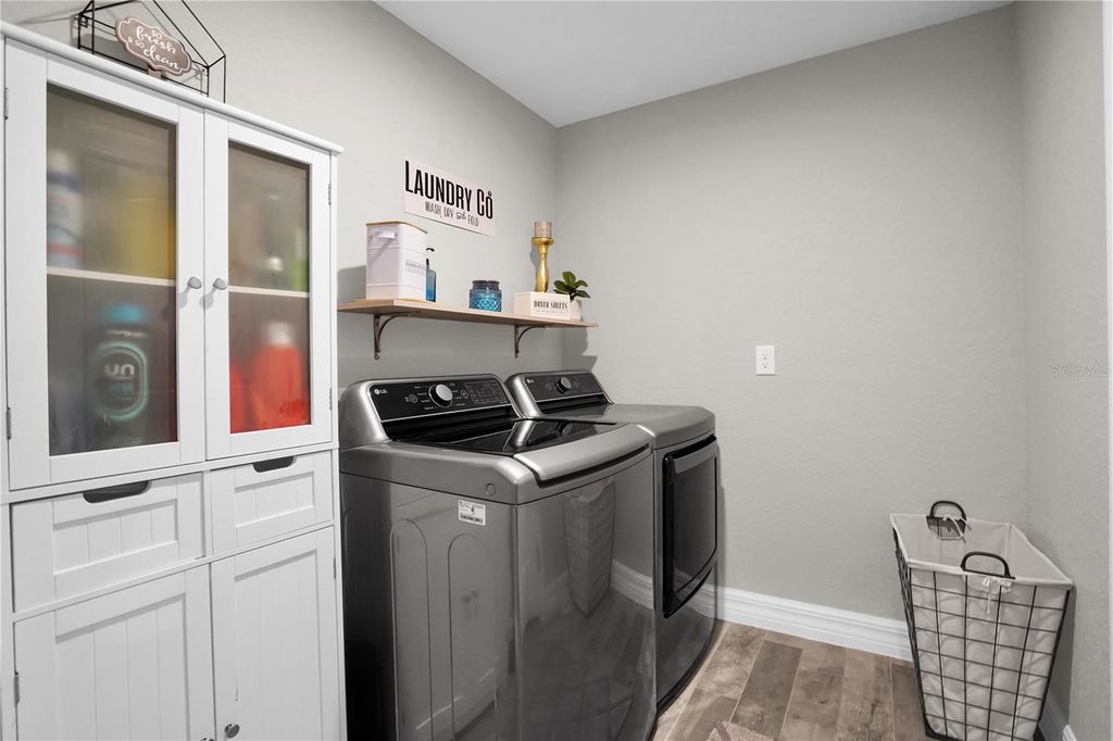 Image 28 of property listing at 8249 DITTMAR ST, Port Charlotte, FL 33981