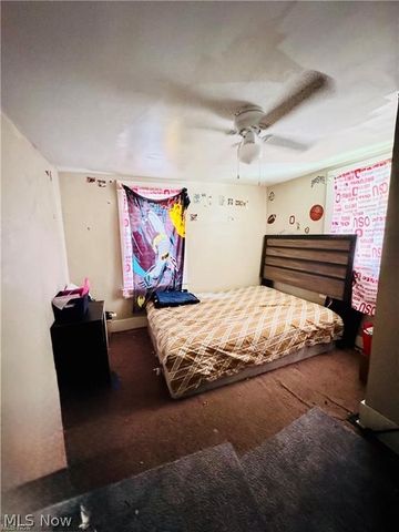 927 Avon Street, Akron, OH 44310