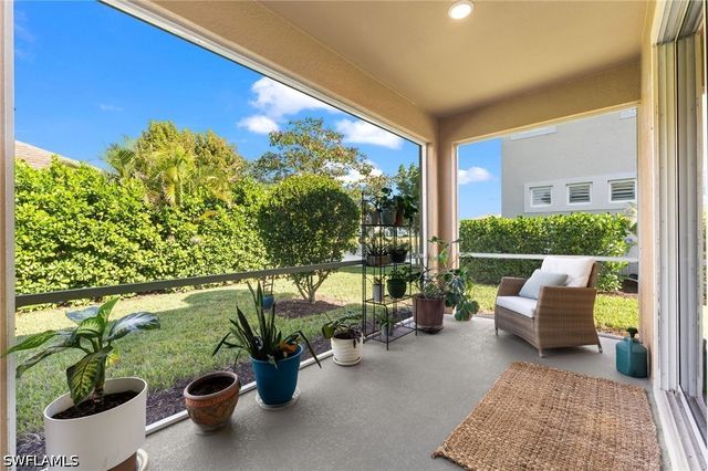 4671 Arboretum CIR 104, Naples, FL 34112
