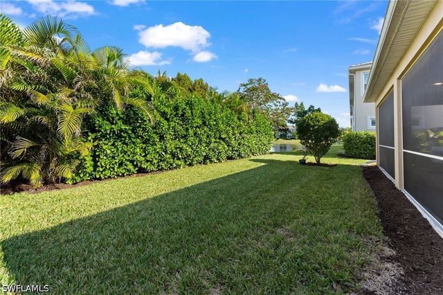 4671 Arboretum CIR 104, Naples, FL 34112