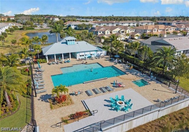 4671 Arboretum CIR 104, Naples, FL 34112