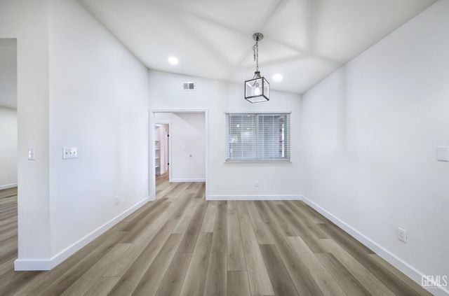 204 Jalisco Avenue, Bakersfield, CA 93314