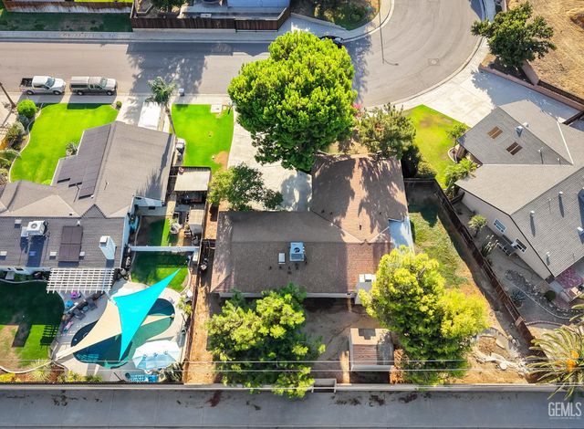 204 Jalisco Avenue, Bakersfield, CA 93314