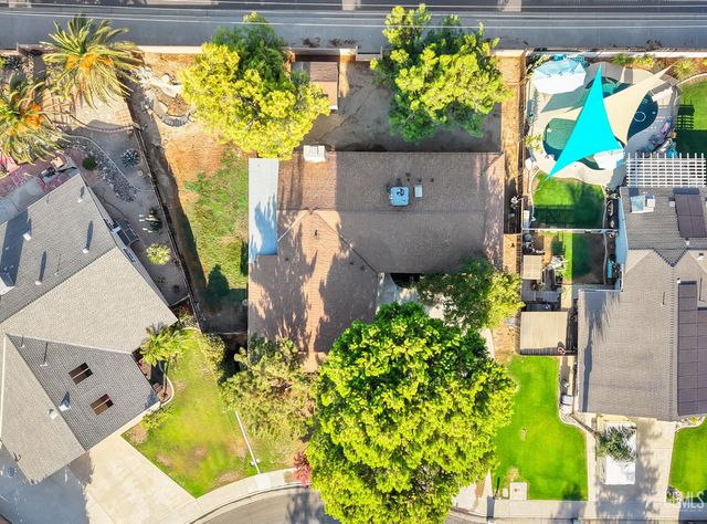 204 Jalisco Avenue, Bakersfield, CA 93314