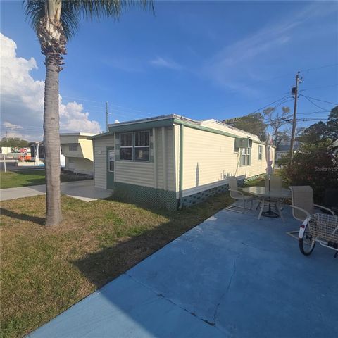 27466 US HIGHWAY 19 N 3, Clearwater, FL 33761
