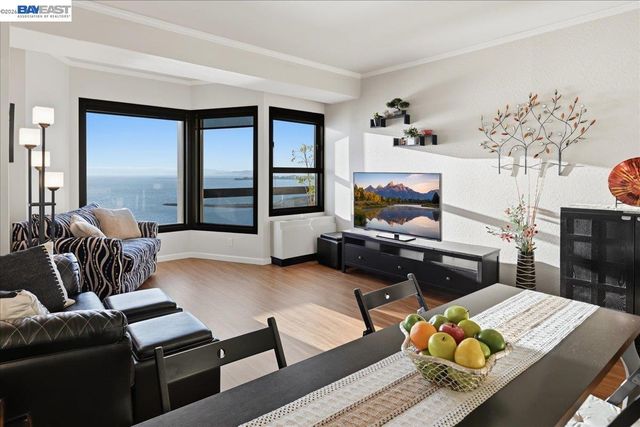 6363 Christie Ave 1813, Emeryville, CA 94608