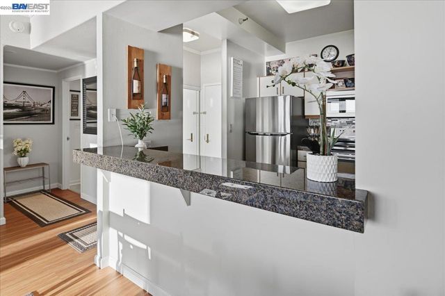 6363 Christie Ave 1813, Emeryville, CA 94608