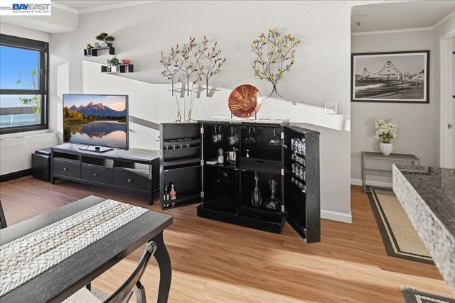 6363 Christie Ave 1813, Emeryville, CA 94608