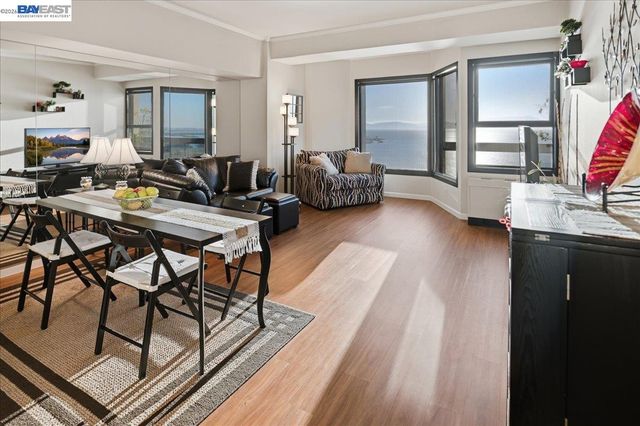 6363 Christie Ave 1813, Emeryville, CA 94608