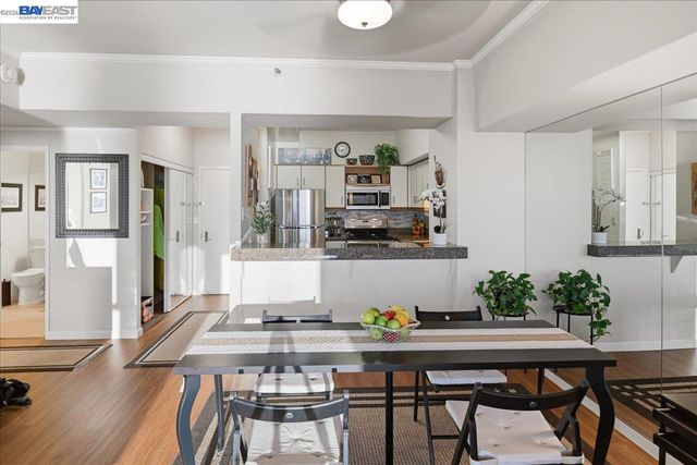 6363 Christie Ave 1813, Emeryville, CA 94608