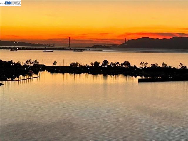 6363 Christie Ave 1813, Emeryville, CA 94608