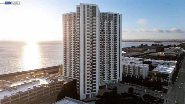 6363 Christie Ave 1813, Emeryville, CA 94608