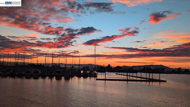 6363 Christie Ave 1813, Emeryville, CA 94608