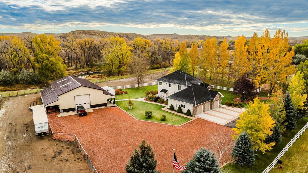 73 Decker Road, Sheridan, WY 82801 photo 3