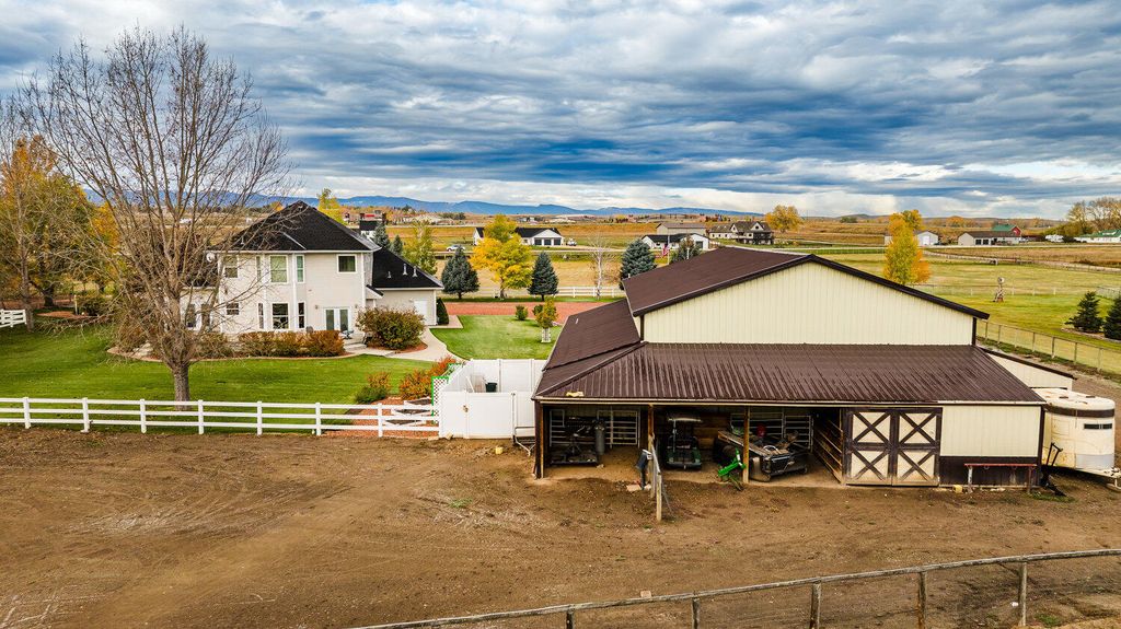 73 Decker Road, Sheridan, WY 82801 photo 5