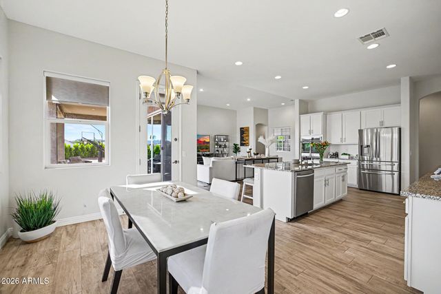 549 W Haxtun Street, San Tan Valley, AZ 85143