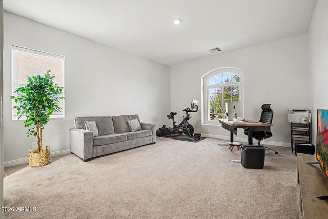 549 W Haxtun Street, San Tan Valley, AZ 85143