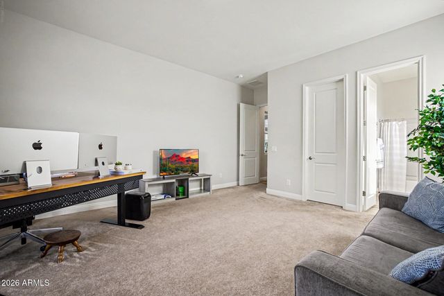 549 W Haxtun Street, San Tan Valley, AZ 85143