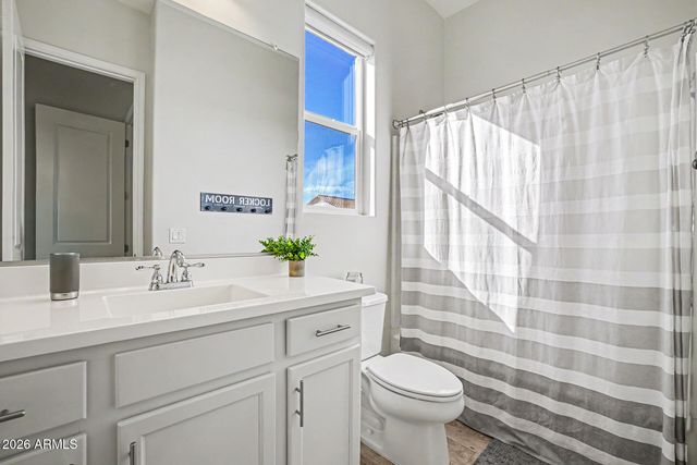 549 W Haxtun Street, San Tan Valley, AZ 85143