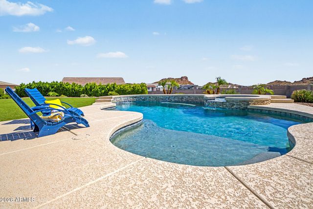 549 W Haxtun Street, San Tan Valley, AZ 85143