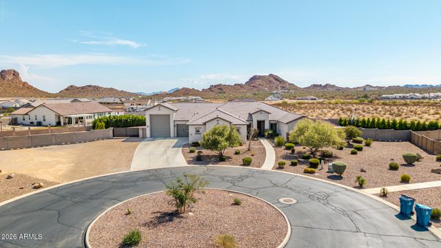 549 W Haxtun Street, San Tan Valley, AZ 85143